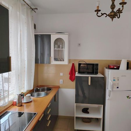Arad Chic Apartament Uta Exteriör bild